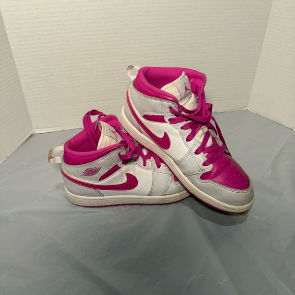 Air Jordan 1 Kids' Fuchsia and White Sneakers - Picture 7 of 7